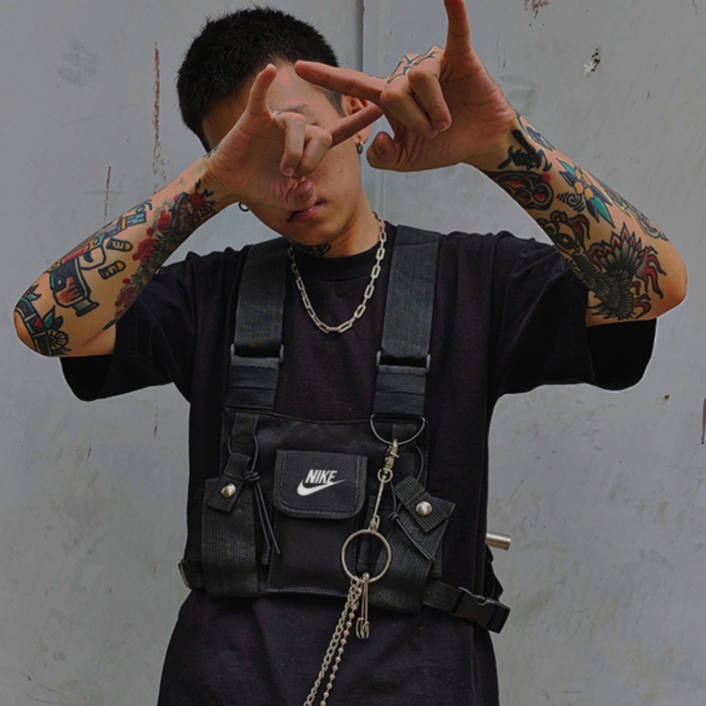 Nike Black Men's Chest Bag